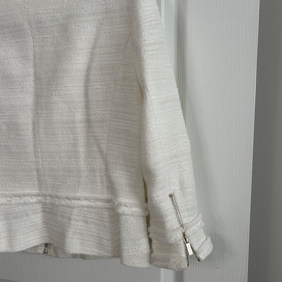 Karl Lagerfeld Paris White Cropped Jacket | Chic & Structured - Picture 5 of 5